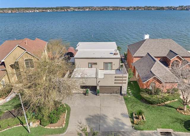 Property at 3930 Windswept Dr, Montgomery, TX 77356, 4 beds, 5 baths