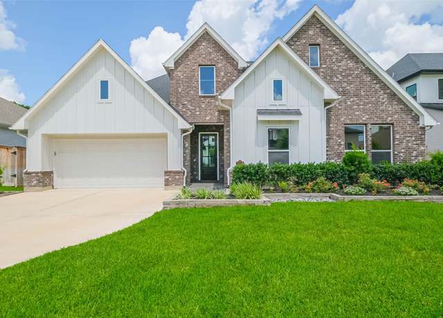 Property at 3326 Winterwood Way, Weston Lakes, TX 77441, 3 beds, 2 baths