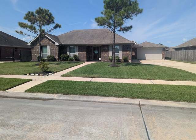 Property at 6622 Lone Star Rdg, Manvel, TX 77578, 3 beds, 2 baths