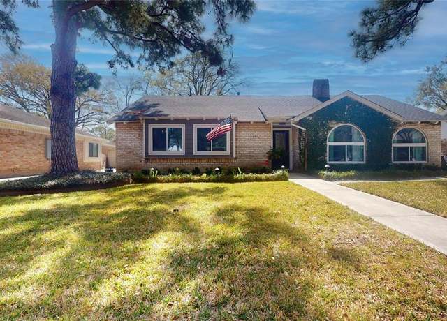 Property at 12331 Westmere Dr, Houston, TX 77077, 3 beds, 2 baths