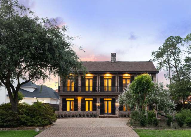 Property at 5040 Fieldwood Dr, Houston, TX 77056, 4 beds, 3.5 baths