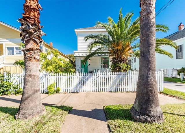 Property at 610 13th St, Galveston, TX 77550, 3 beds, 2 baths