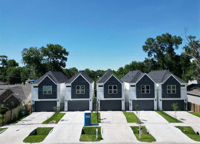 Property at 765 Enterprise St Unit D, Houston, TX 77088, 3 beds, 2.5 baths