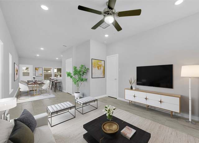 Property at 7987 Chateau St Unit A/B, Houston, TX 77028, 3 beds, 2 baths