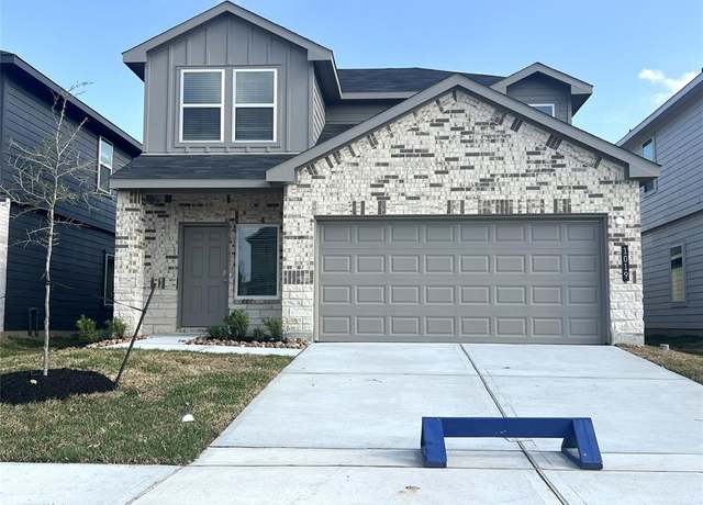 Property at 1019 Muscadine Vine Ln, Houston, TX 77090, 4 beds, 2.5 baths