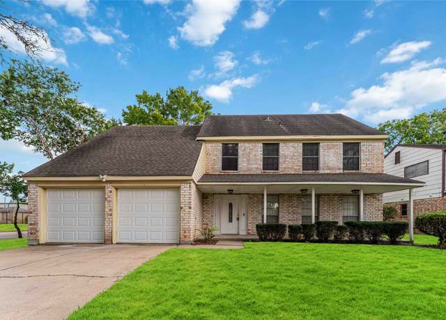 Property at 16242 Paso Dobble Dr, Houston, TX 77083, 4 beds, 2.5 baths