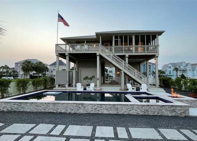 Property at 13830 Windlass Cir, Galveston, TX 77554, 3 beds, 2.5 baths