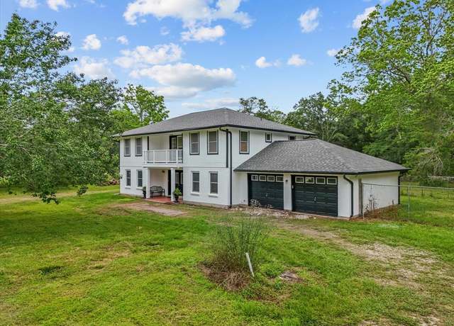 Property at 3422 N Elm Rd, Santa Fe, TX 77517, 4 beds, 3 baths
