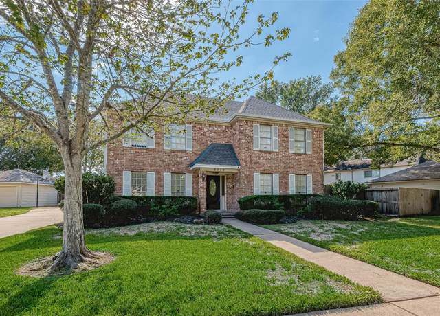 Property at 2510 Wind Fall Ln, Sugar Land, TX 77479, 4 beds, 2.5 baths