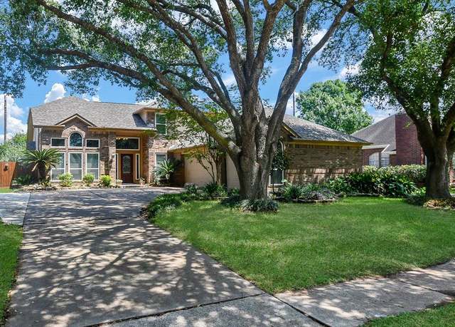 Property at 1602 Pecan Crossing Dr, Richmond, TX 77406, 4 beds, 2.5 baths