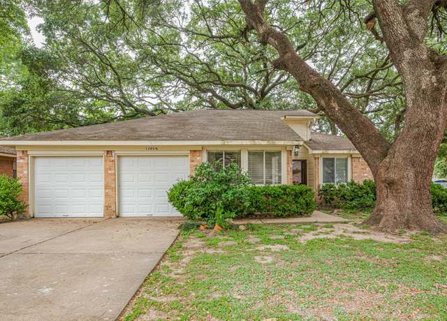 Property at 13818 Kensington Pl, South Houston, TX 77034, 3 beds, 2 baths