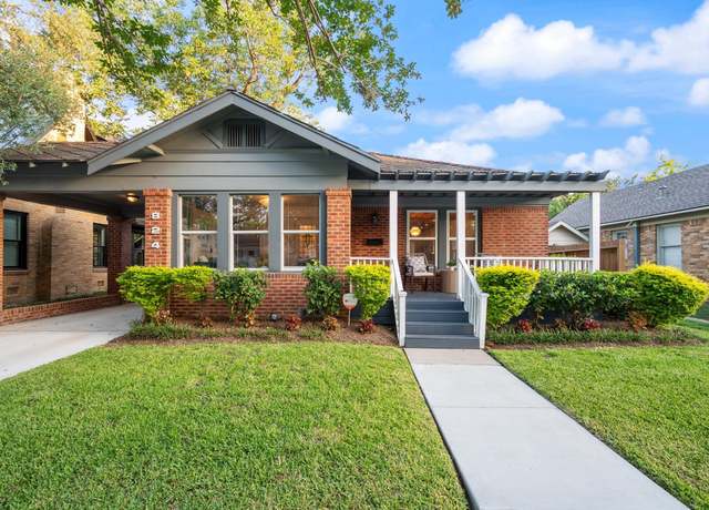 Property at 824 Sledge St, Houston, TX 77009, 2 beds, 2 baths