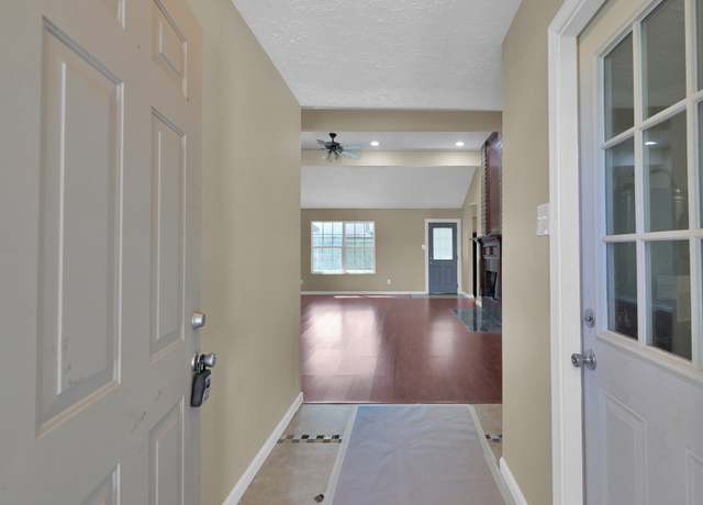 Property at 15931 Wingdale Dr, Houston, TX 77082, 3 beds, 2 baths