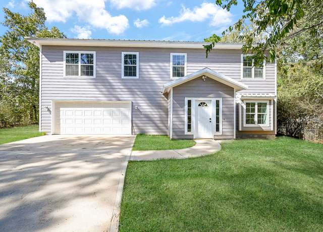 Property at 30626 Logger Ln, Magnolia, TX 77355, 5 beds, 3.5 baths