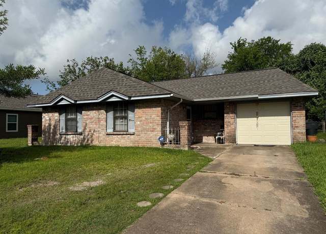 Property at 8835 Glenhouse Dr, Houston, TX 77088, 3 beds, 1.5 baths