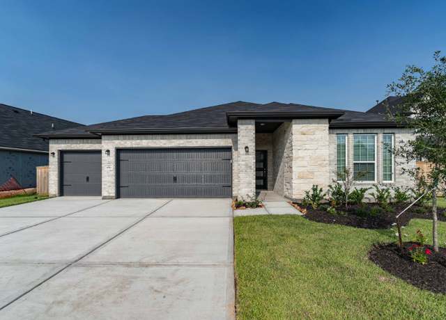 Property at 3911 Redbud Ct, Santa Fe, TX 77510, 4 beds, 2 baths