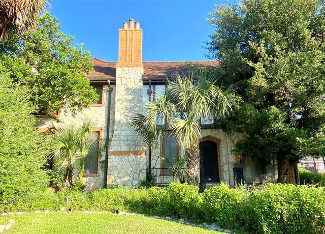 Property at 4502 Avenue O, Galveston, TX 77551, 4 beds, 3 baths