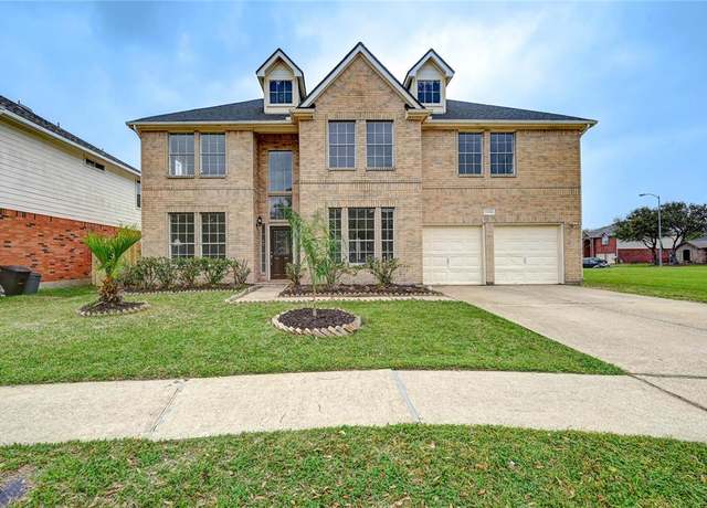 Property at 11906 Dinosaur Valley Dr, Sugar Land, TX 77498, 5 beds, 3 baths