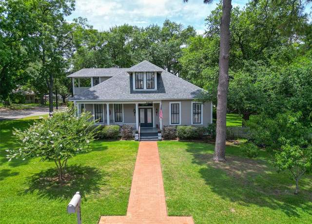 Property at 1406 Key St, Brenham, TX 77833, 5 beds, 2.5 baths