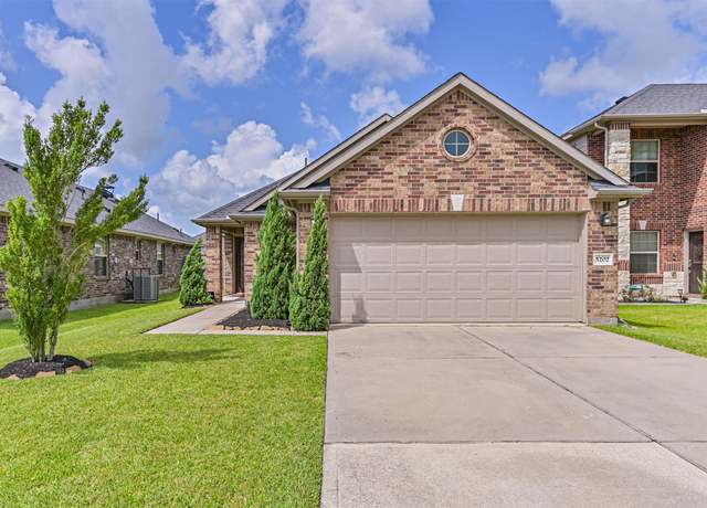 Property at 5202 Bay Ln, Bacliff, TX 77518, 3 beds, 2 baths