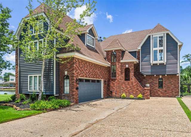 Property at 12986 Wood Harbour Dr, Montgomery, TX 77356, 4 beds, 3.5 baths