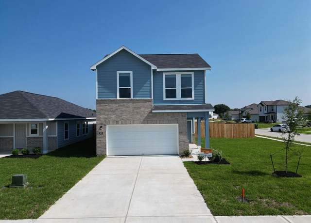 Property at 823 Stoney Point Ln, Dayton, TX 77535, 3 beds, 2.5 baths