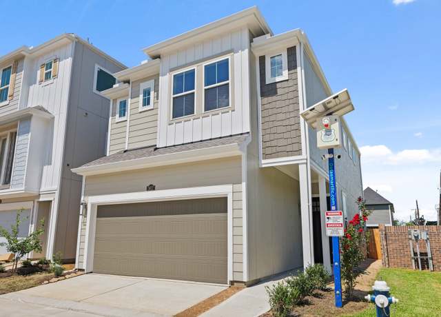 Property at 5617 Iris Harvest Dr, Houston, TX 77091, 3 beds, 2.5 baths