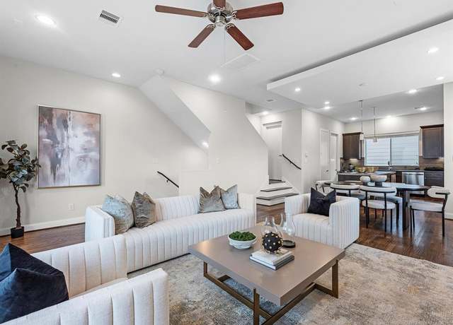 Property at 302 Eado Park Cir, Houston, TX 77020, 3 beds, 3.5 baths