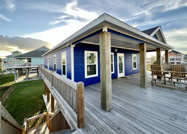 Property at 939 Kent, Crystal Beach, TX 77650, 3 beds, 2.5 baths