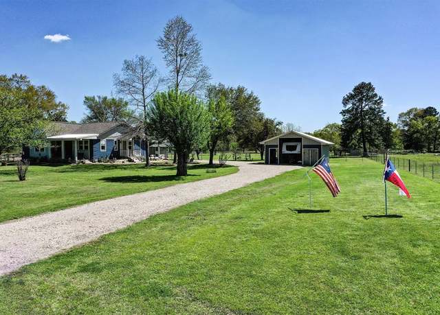 Property at 18 Stanfield Ln, Bedias, TX 77831, 2 beds, 2 baths