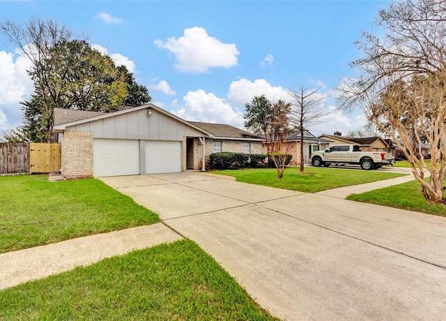 Property at 9722 Desert Flower Ln, Houston, TX 77086, 4 beds, 2 baths