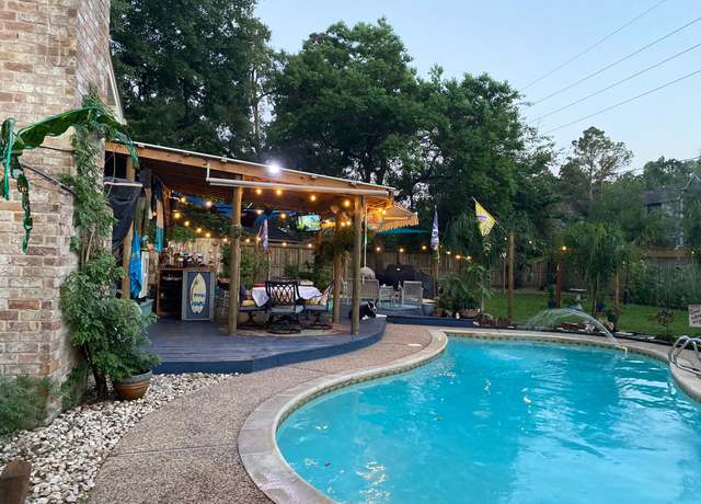 Property at 13207 Sea Island Dr, Houston, TX 77069, 4 beds, 2.5 baths