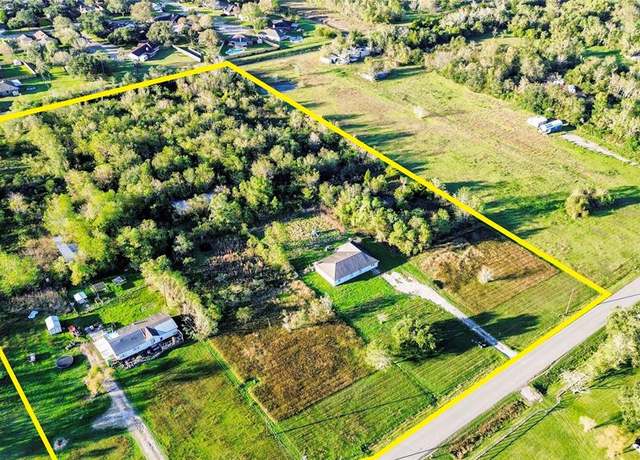 Property at 2020 Davis Bend Rd, Alvin, TX 77511