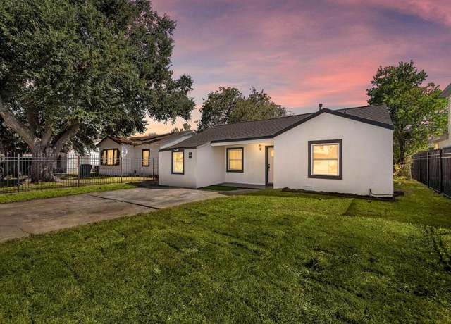 Property at 7109 Saint Augustine St, Houston, TX 77021, 3 beds, 2 baths