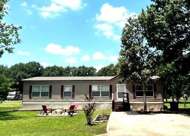 Property at 1915 A Street St, Waller, TX 77484, 3 beds, 2 baths