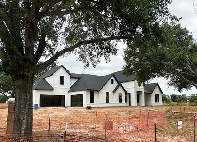 Property at 8533 Bois D'arc Ln, Fulshear, TX 77441, 4 beds, 4.5 baths