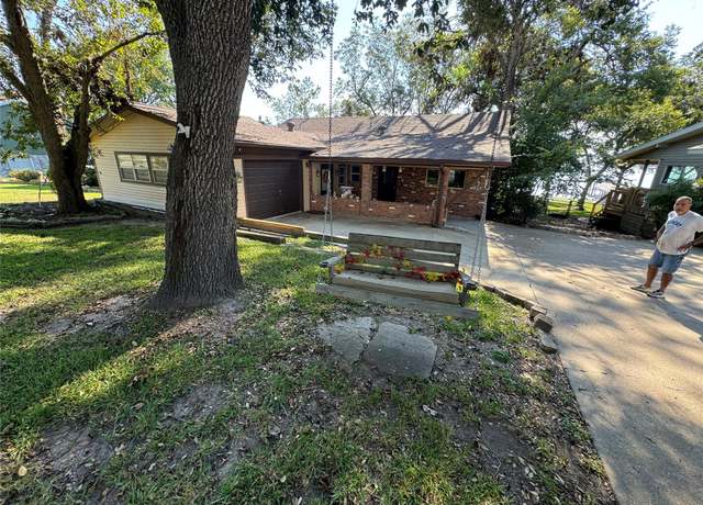 Property at 323 Mallard Pt, Livingston, TX 77351, 4 beds, 2.5 baths