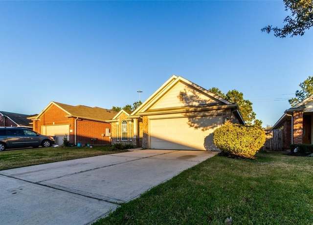 Property at 22338 Highland Point Ln, Spring, TX 77373, 4 beds, 2 baths