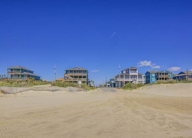 Property at 978 Surfview, Crystal Beach, TX 77650, 3 beds, 3 baths