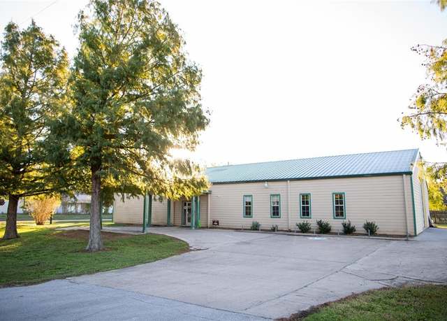 Property at 823 Seydler, East Bernard, TX 77435