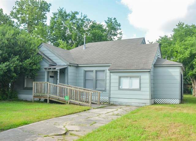 Property at 4514 Keystone St, Houston, TX 77021, 4 beds, 2 baths