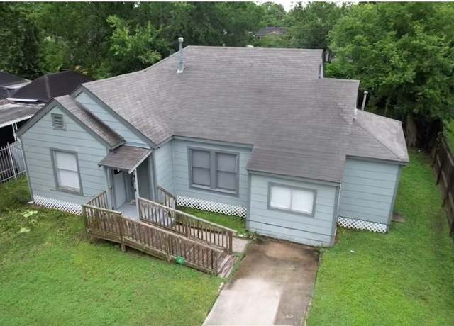 Property at 4514 Keystone St, Houston, TX 77021, 4 beds, 2 baths