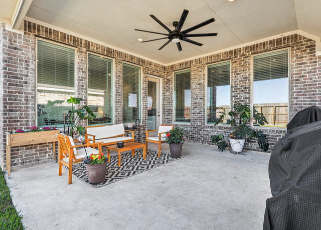 Property at 13813 Bahia Bay Dr, Texas City, TX 77568, 3 beds, 2 baths