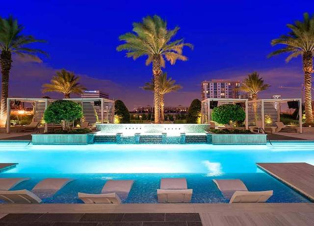 Property at 2047 Westcreek Ln Ln #1105, Houston, TX 77027, 3 beds, 3.5 baths