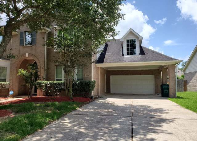 Property at 4810 N Pine Brook Way, Houston, TX 77059, 5 beds, 3.5 baths