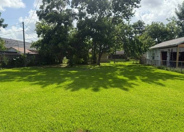 Property at 4514 Kress St, Houston, TX 77026, 3 beds, 1 bath