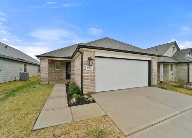 Property at 1650 Portia Ln, Conroe, TX 77301, 3 beds, 2 baths