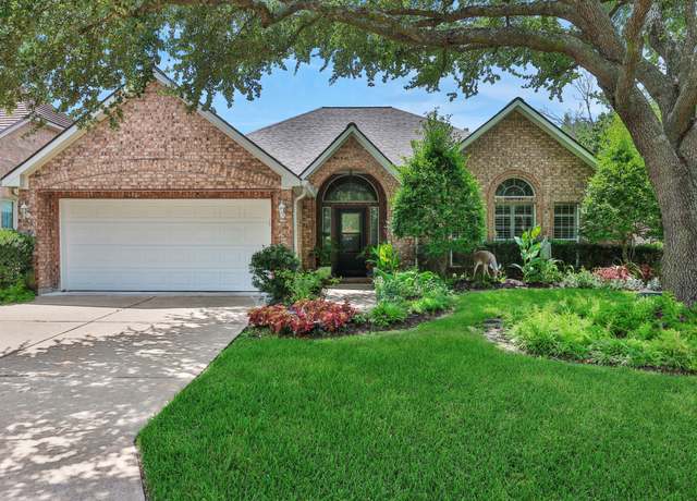 Property at 7515 Oaklake Pointe Ln, Houston, TX 77040, 3 beds, 3.5 baths