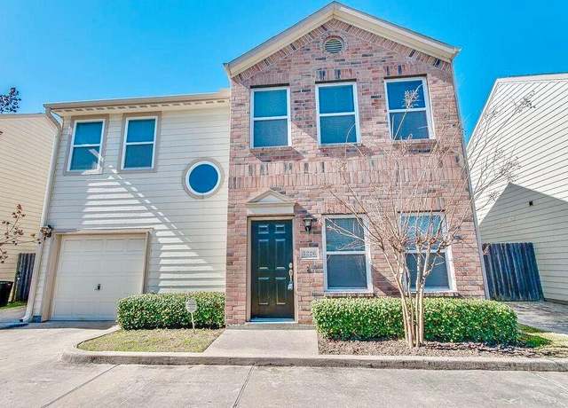 Property at 3226 Baer St, Houston, TX 77020, 3 beds, 2.5 baths