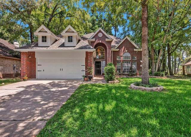 Property at 5 Alba Rd, Montgomery, TX 77356, 4 beds, 3.5 baths